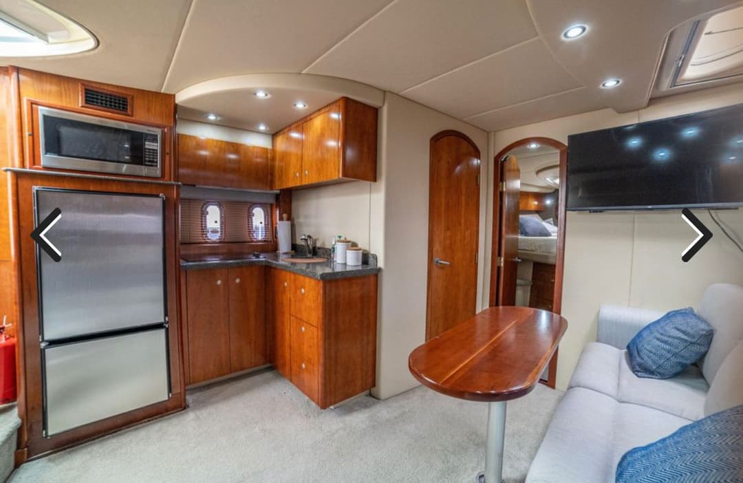 41′ Party Boat & Tortuga Island