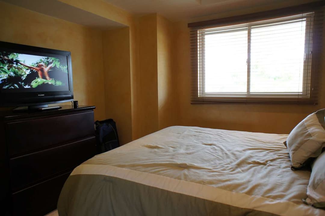 Condo – 3B