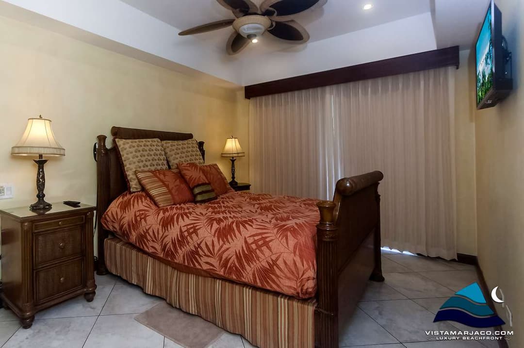Condo – 5C