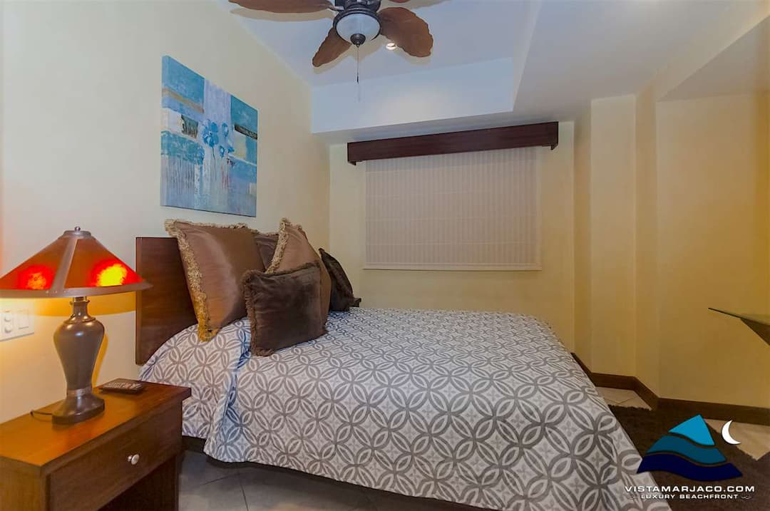 Condo – 5C