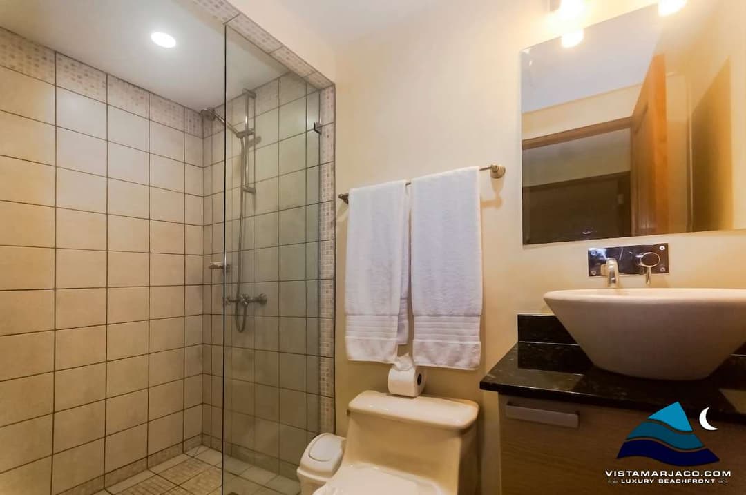 Condo – 5C